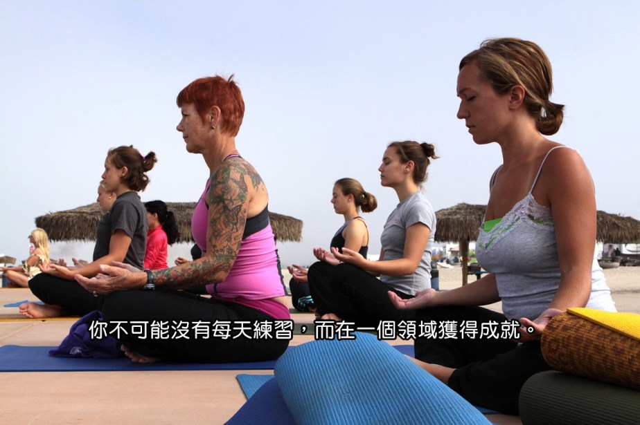 women-1179435_1280-2